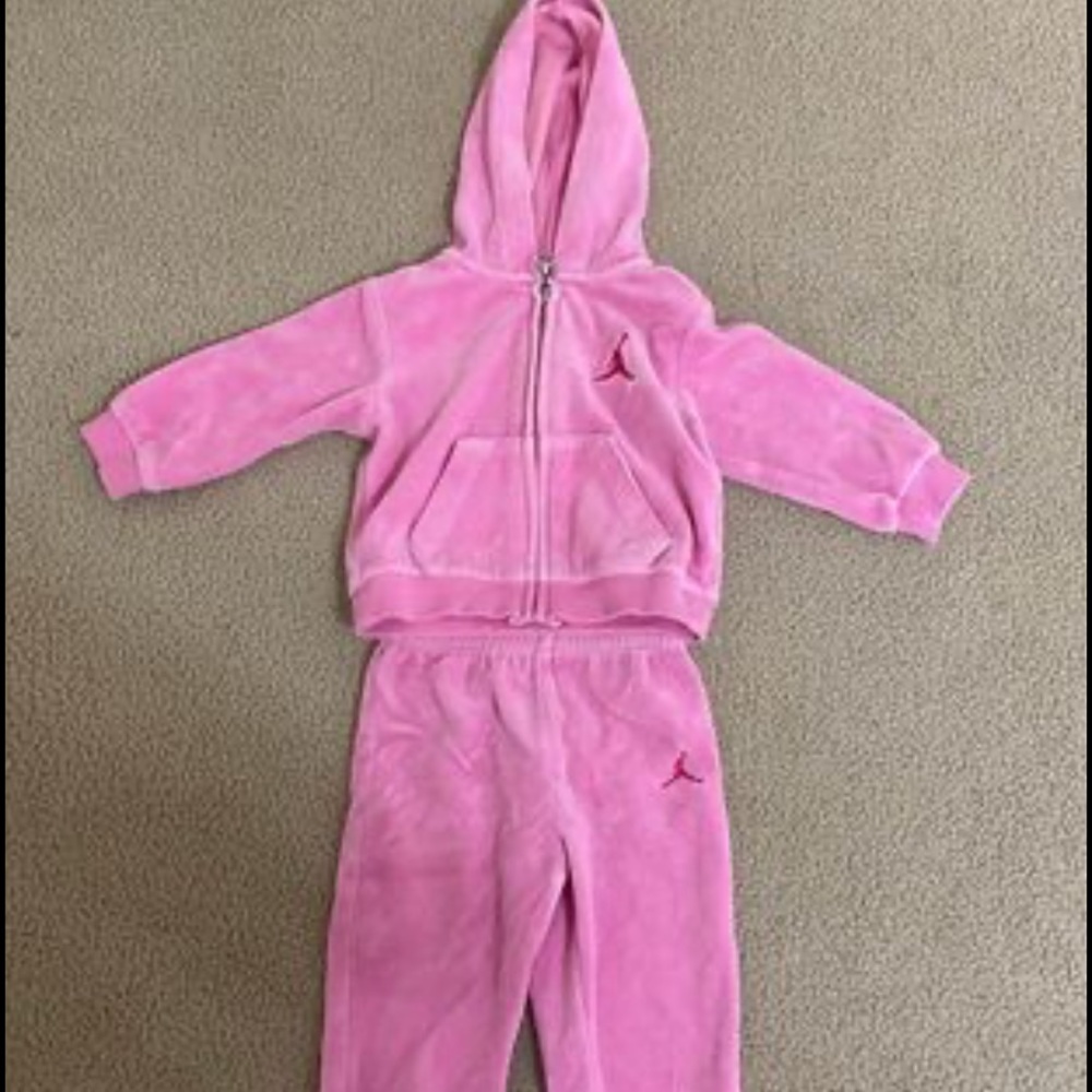 Girls Jordan Sweatsuit. 12 Months